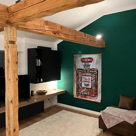 Super Apartmán *